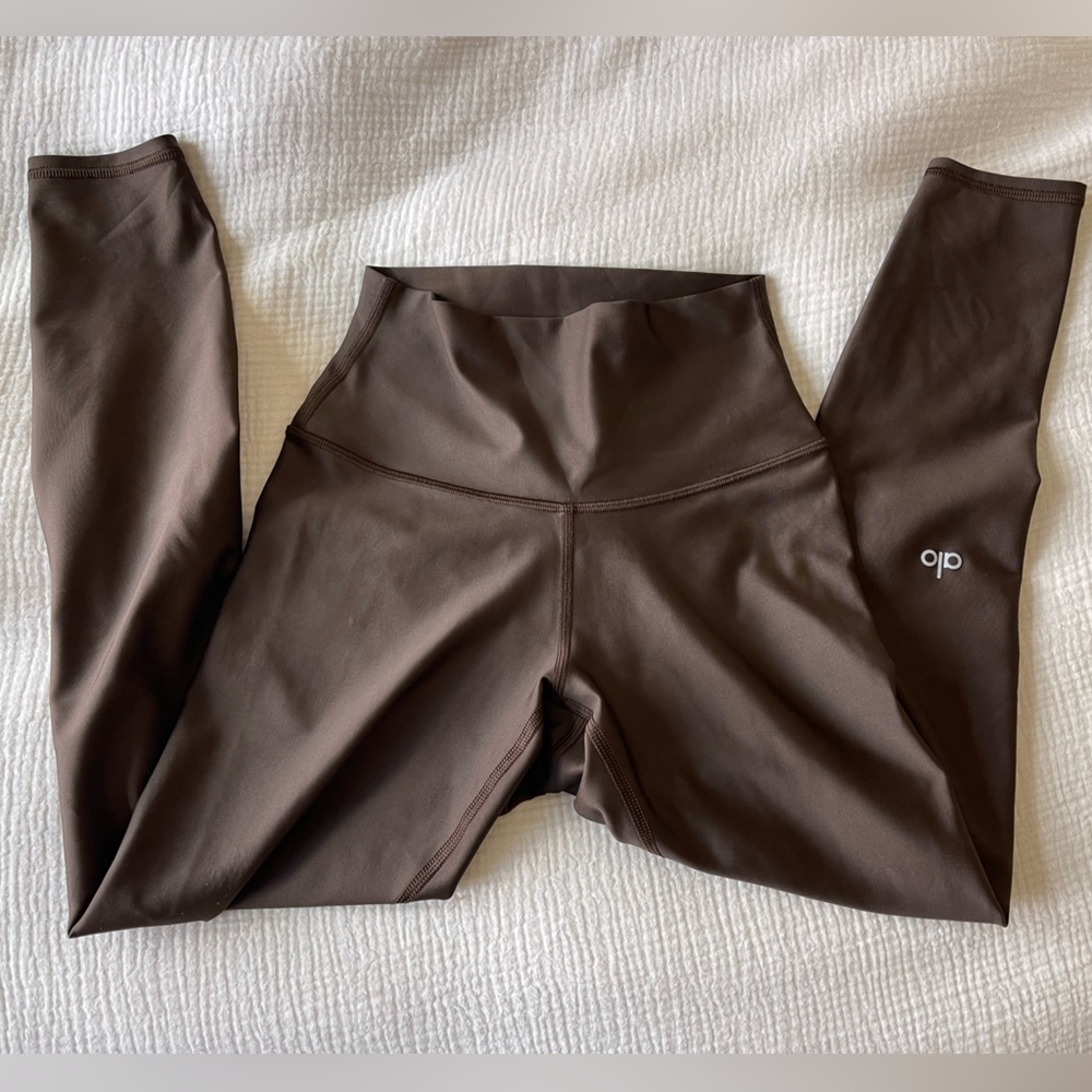 Alo Espresso Leggings. Airlift 7/8